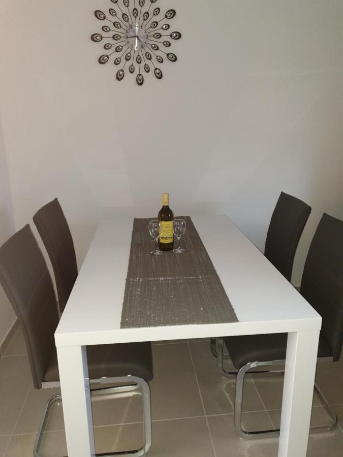 Apartmani Ivan Rtina Esterno foto