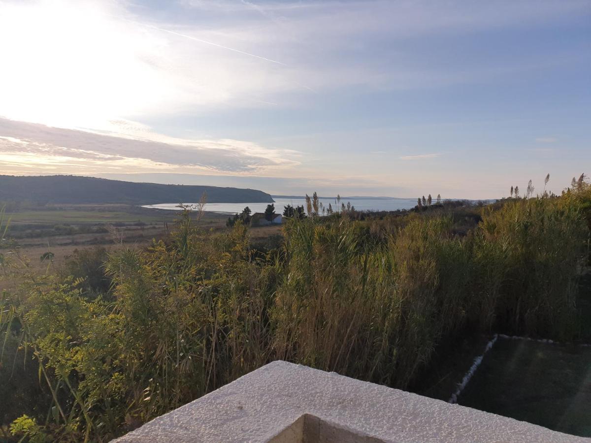 Apartmani Ivan Rtina Esterno foto