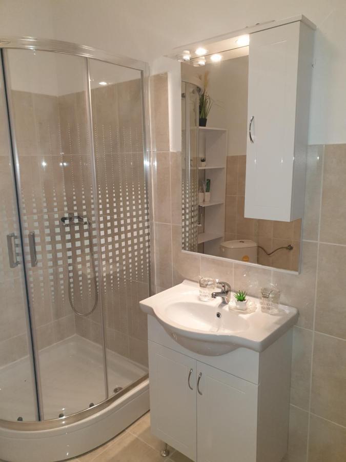 Apartmani Ivan Rtina Esterno foto